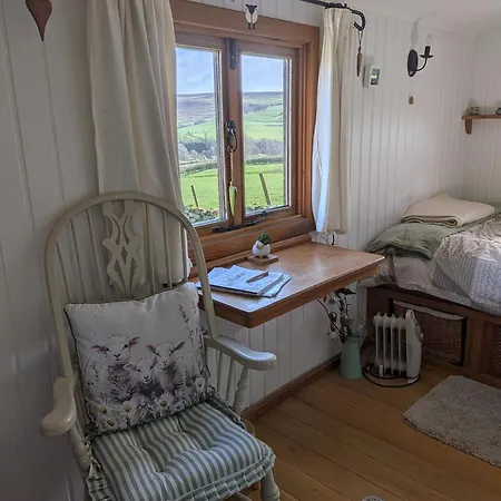 Shepherd's Hut Bilsdale